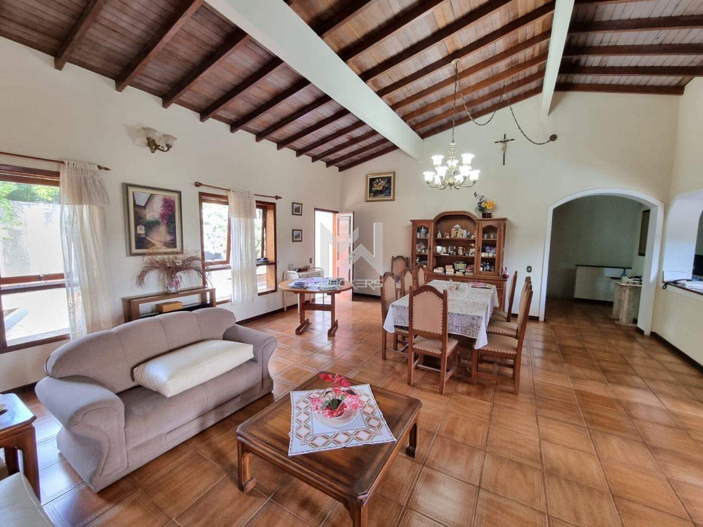 Casa em Condomínio à venda no Condomínio Marambaia: sala estar