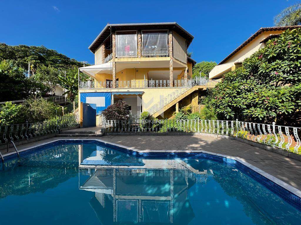 Casa em Condomínio à venda no Condomínio Marambaia: fachada fundos