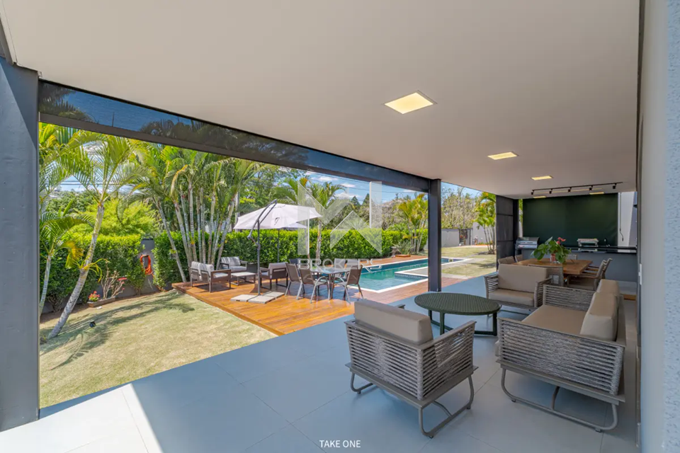 Casa em Condomínio à venda no Condomínio São Joaquim: varanda gourmet