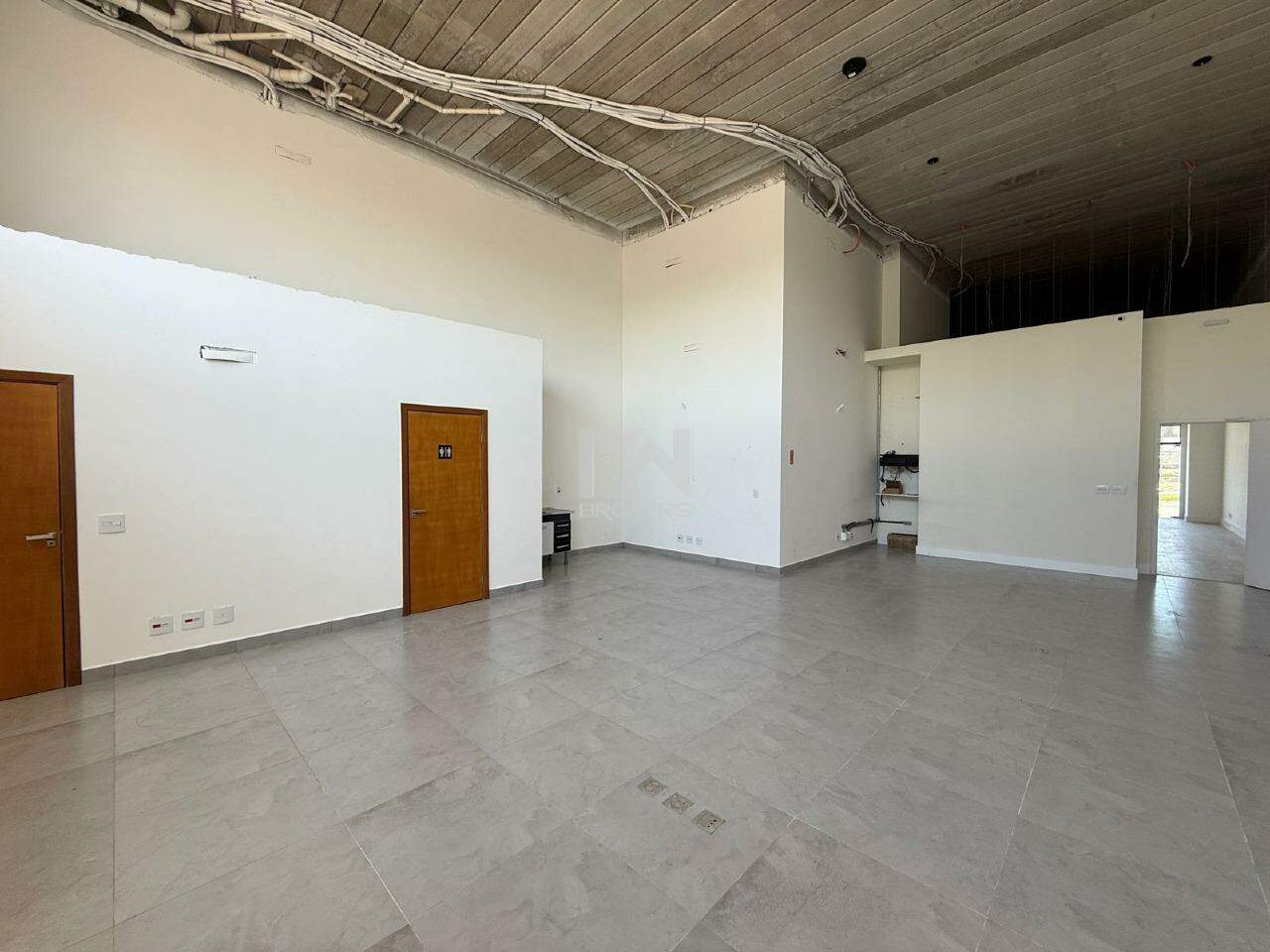Salão Comercial para aluguel no Jardim Paiquerê: salão