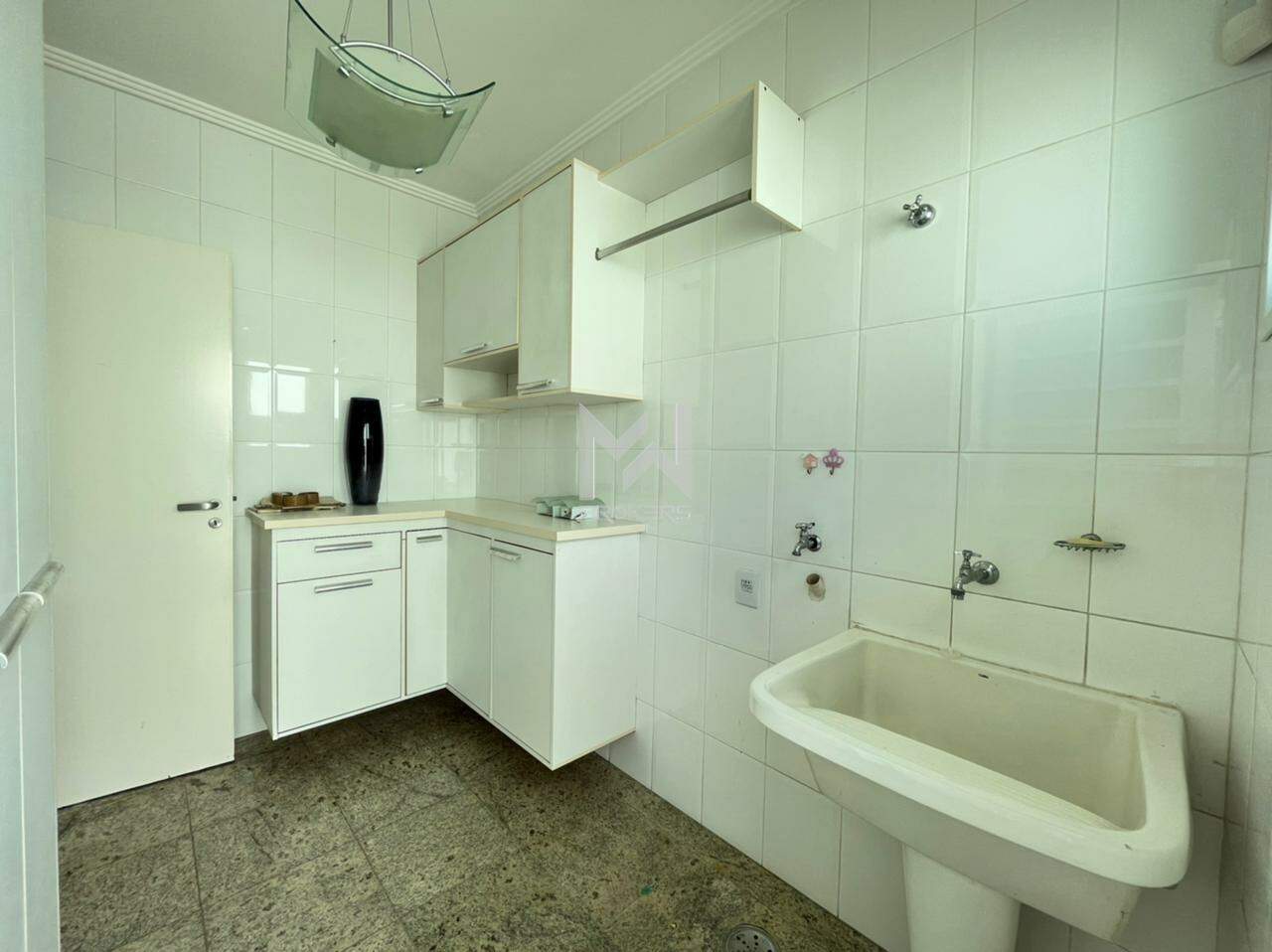 Casa em Condomínio à venda no Condomínio Marambaia: 