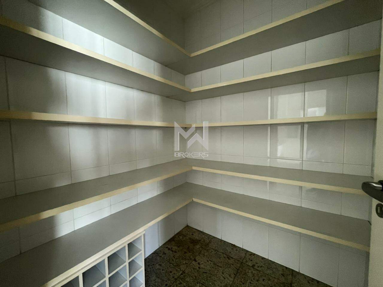 Casa em Condomínio à venda no Condomínio Marambaia: 