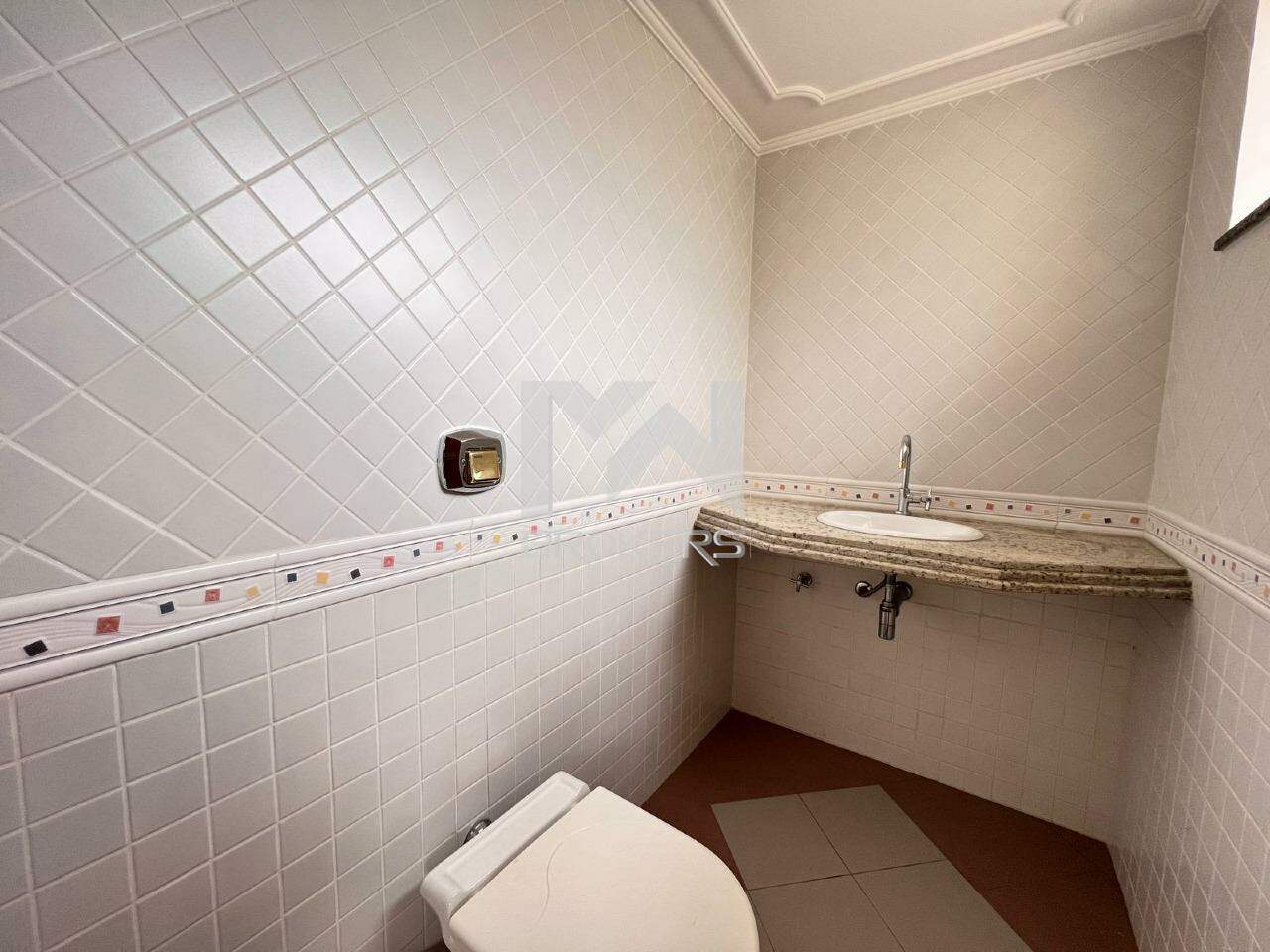 Casa em Condomínio à venda no Condomínio Marambaia: 