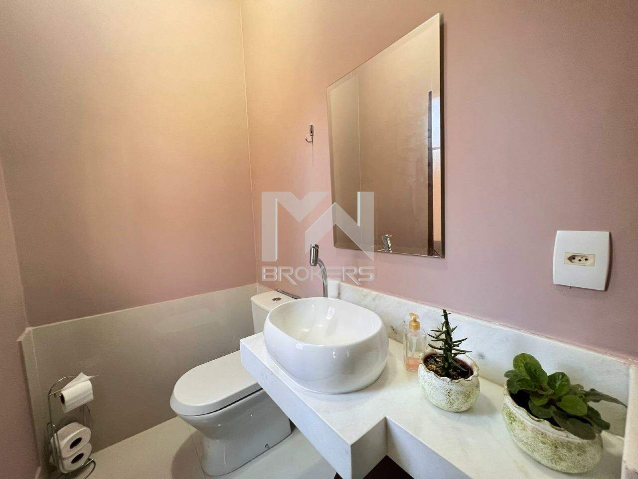 Casa em Condomínio à venda no Condomínio São Joaquim: 