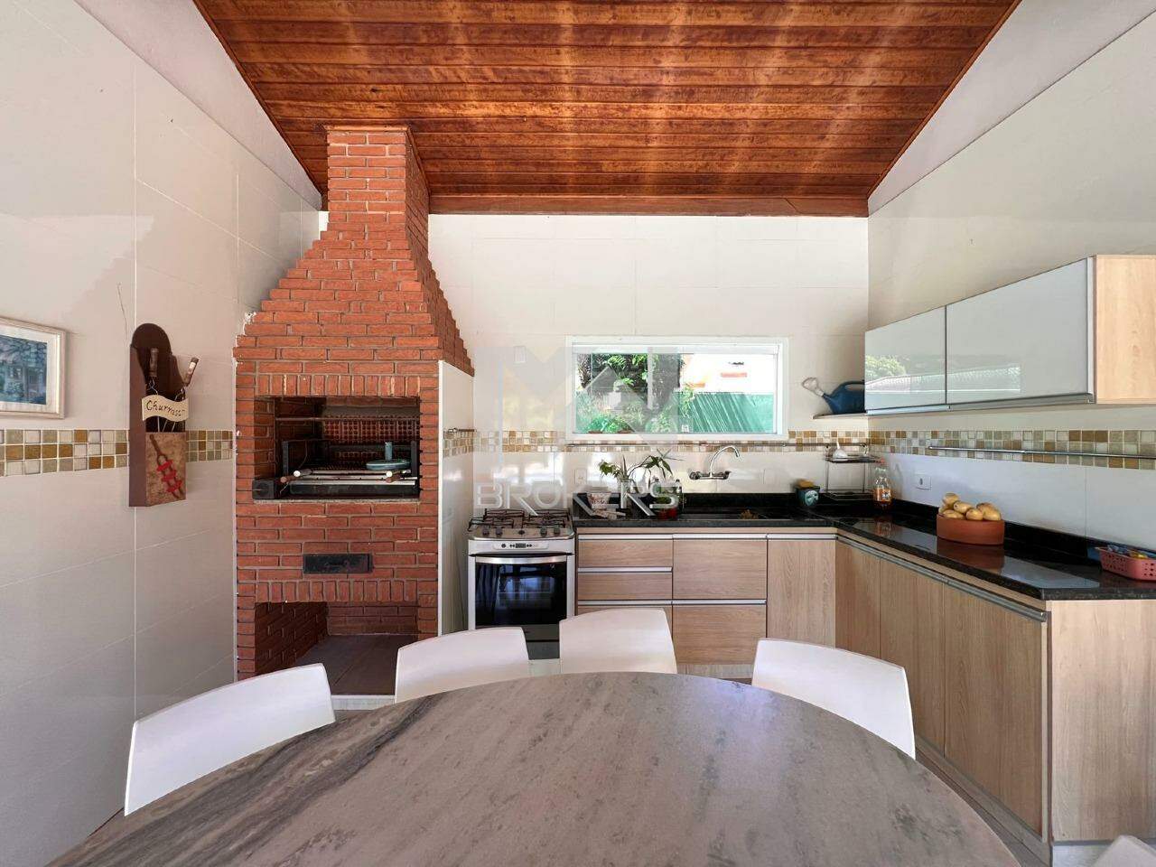 Casa em Condomínio à venda no Condomínio São Joaquim: 