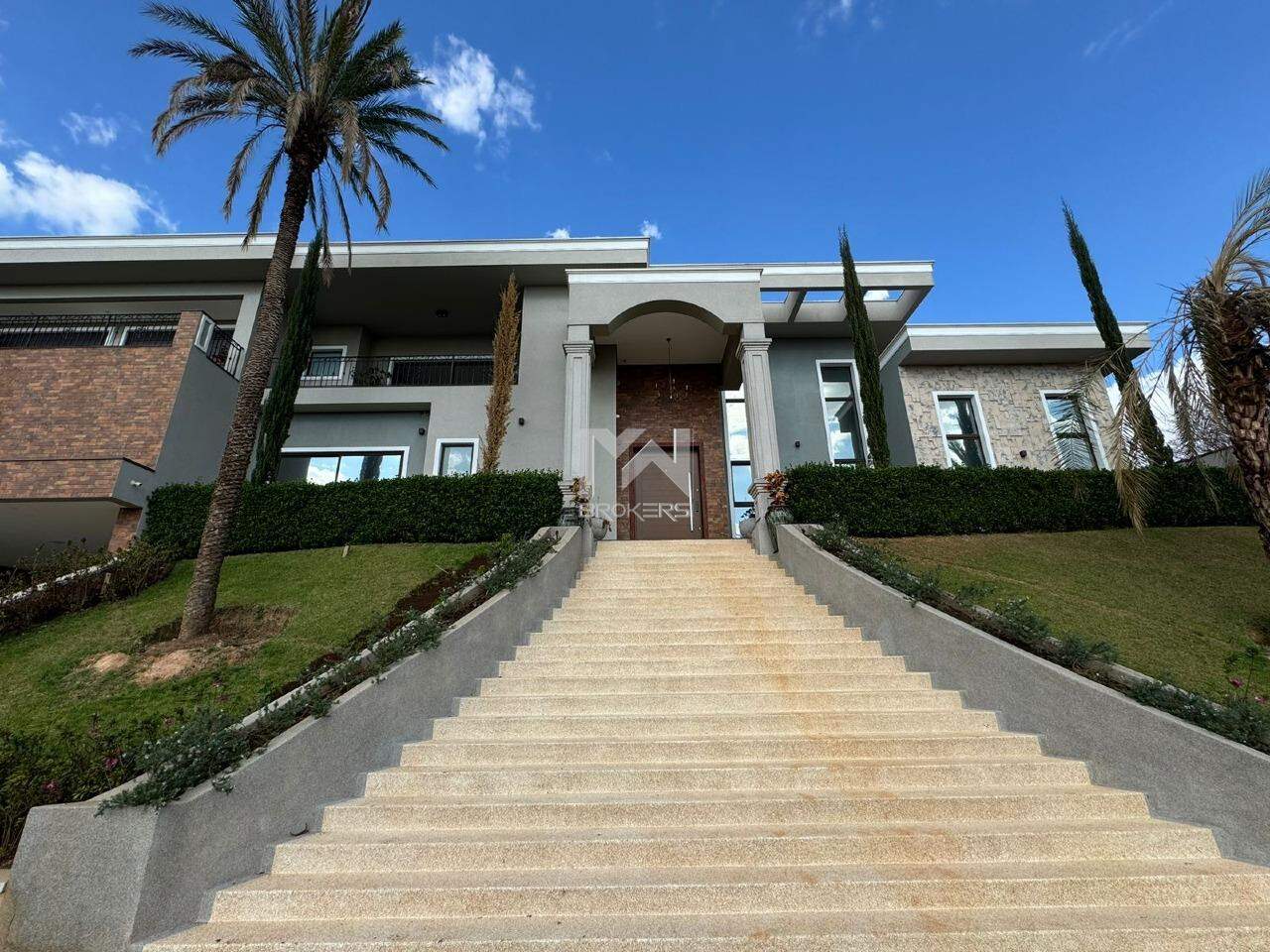 Casa em Condomínio à venda no Condomínio Campo de Toscana: frente