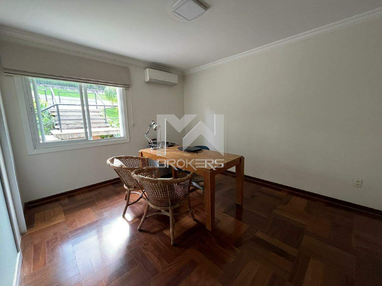 Casa em Condomínio à venda no Condomínio Marambaia: sala de jantar