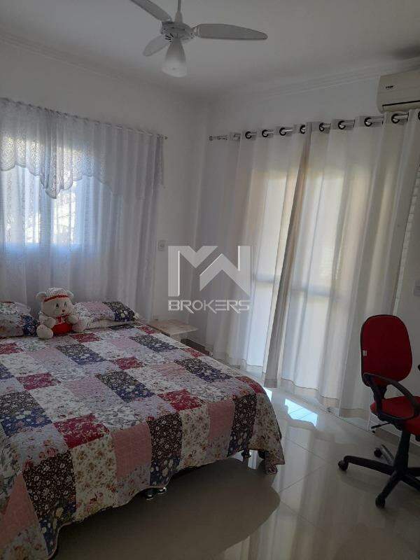Casa em Condomínio à venda no Marambaia: quarto 1 - suíte