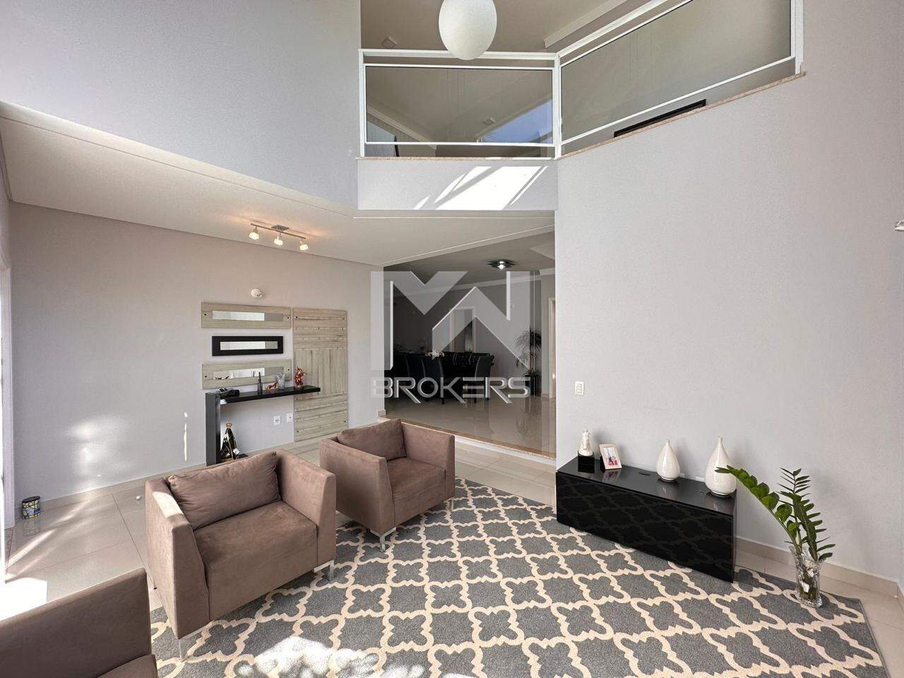 Casa em Condomínio à venda no Condomínio Terras de Vinhedo: sala de estar