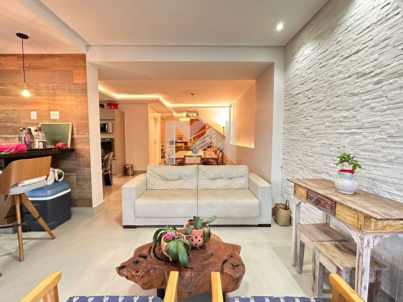 Casa em Condomínio à venda no Bosque: sala de estar