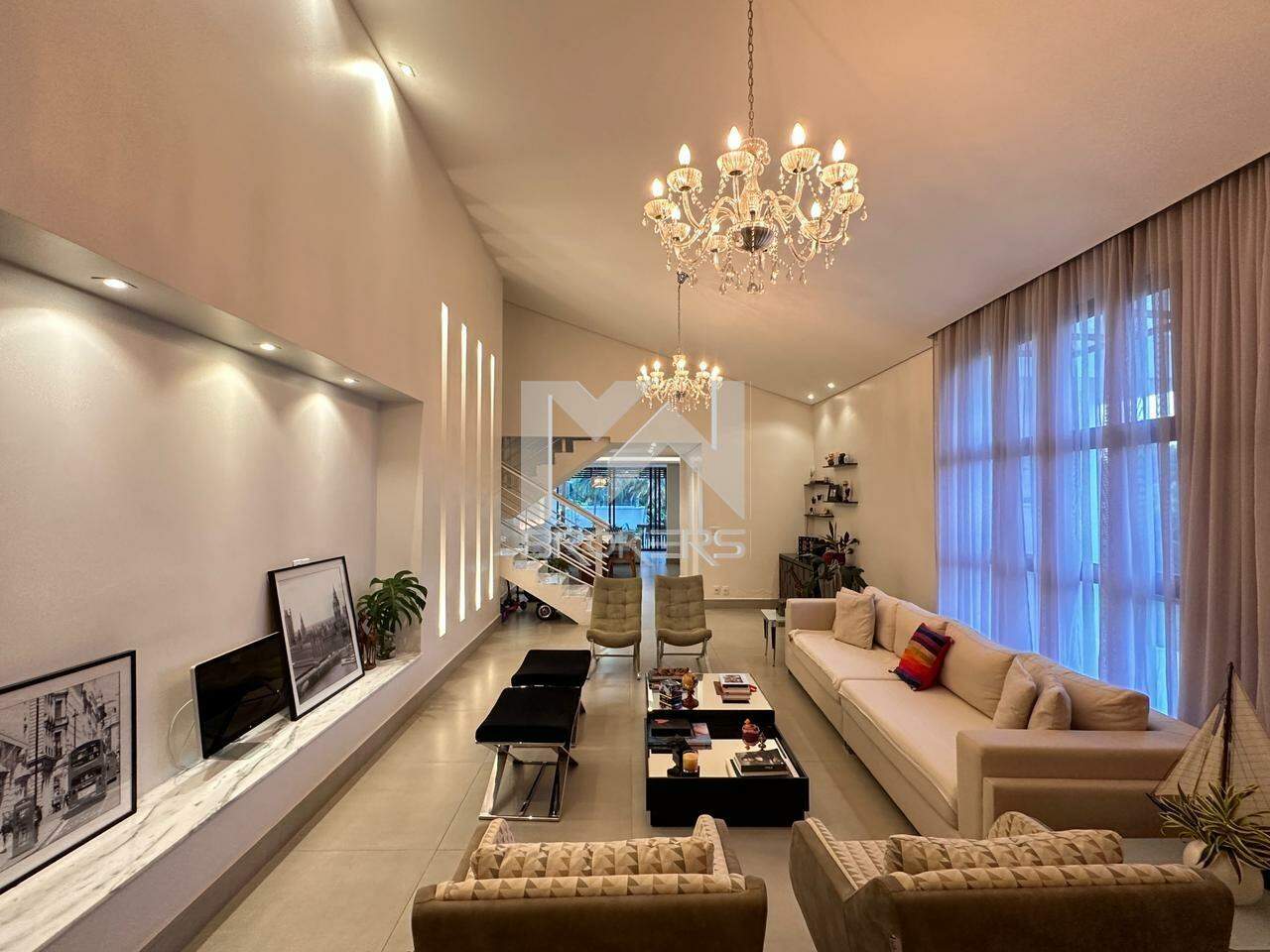 Casa em Condomínio à venda no Bosque: sala de estar