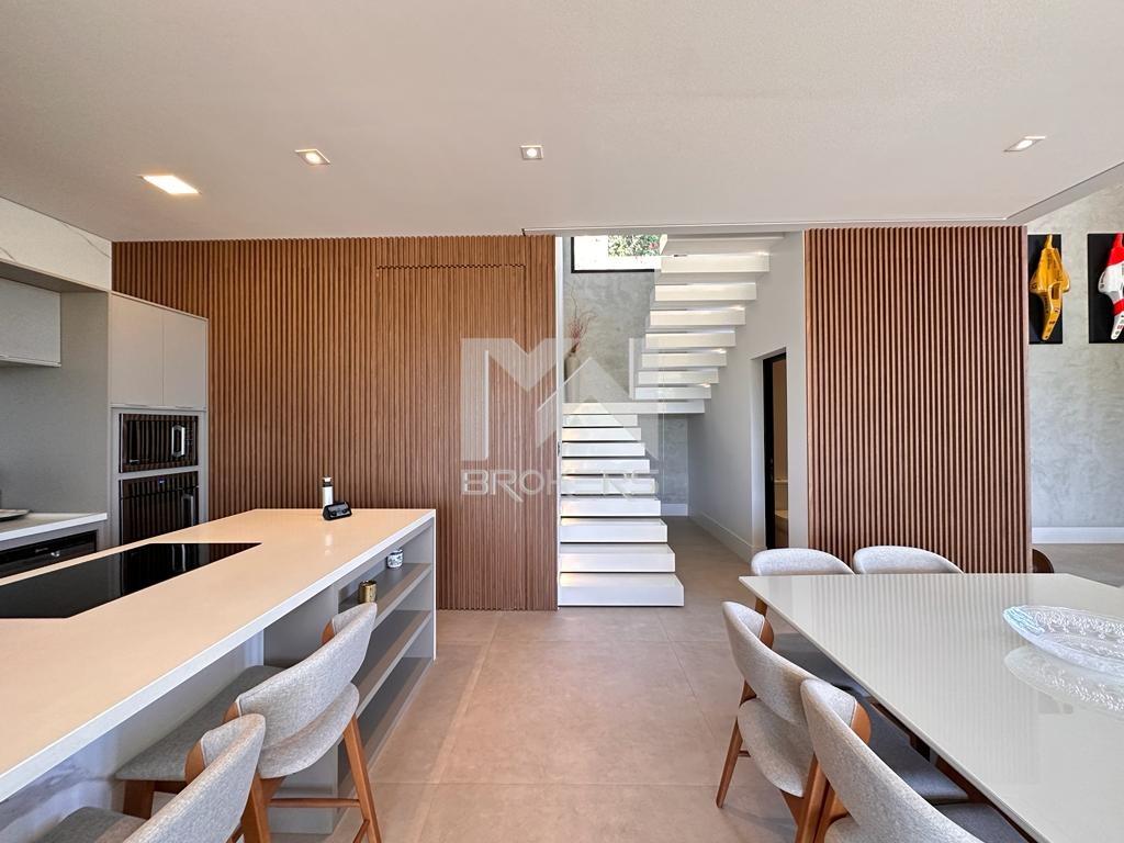 Casa em Condomínio à venda no Condomínio Marambaia: sala jantar