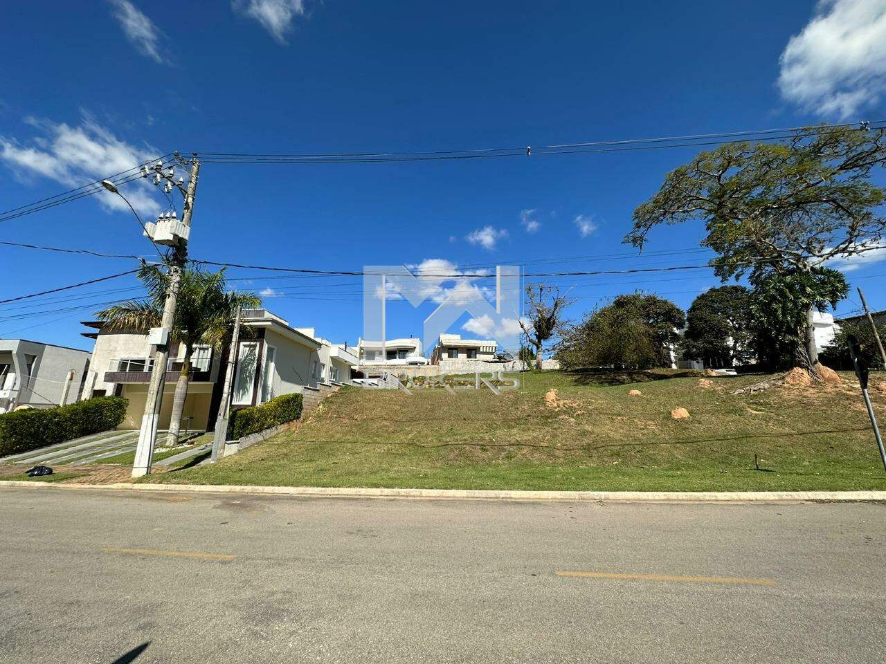 Terreno à venda no Condomínio Reserva dos Vinhedos: fachada