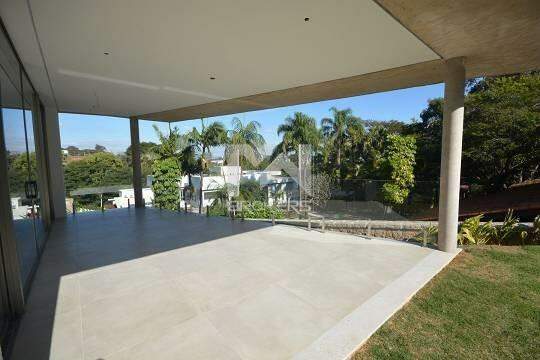 Casa em Condomínio à venda no Condomínio Marambaia: recuo frontal