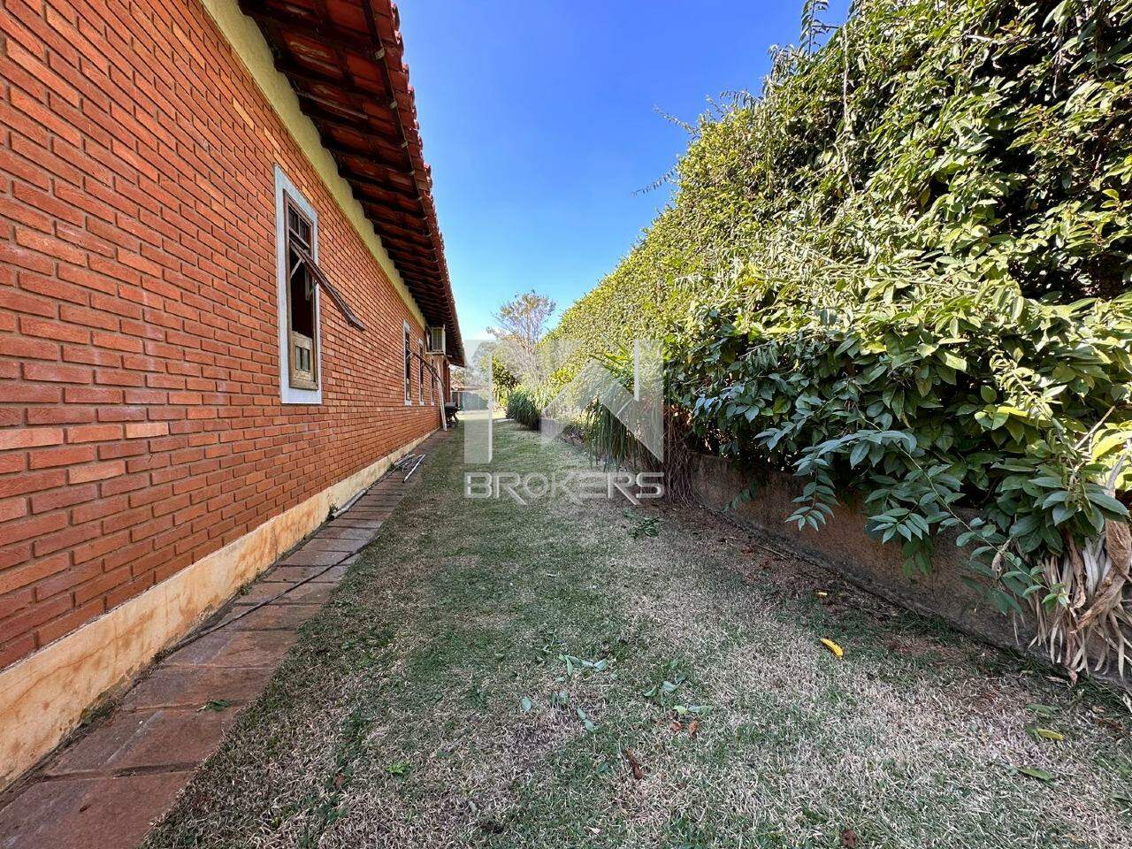 Chácara à venda no Nova Vinhedo: quintal