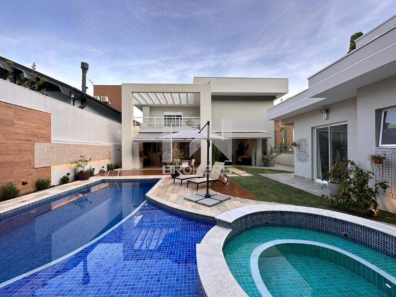 Casa em Condomínio à venda no Condomínio Terras de Vinhedo: piscina