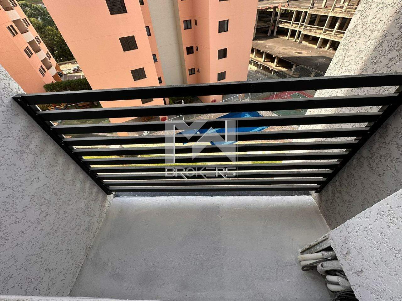 Apartamento à venda no Jardim Alto da Boa Vista: sacada - casa das máquinas