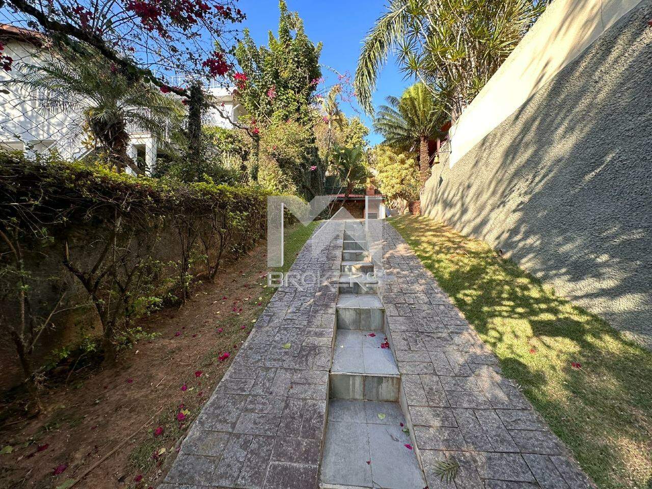 Casa em Condomínio à venda no Condomínio Marambaia: acesso