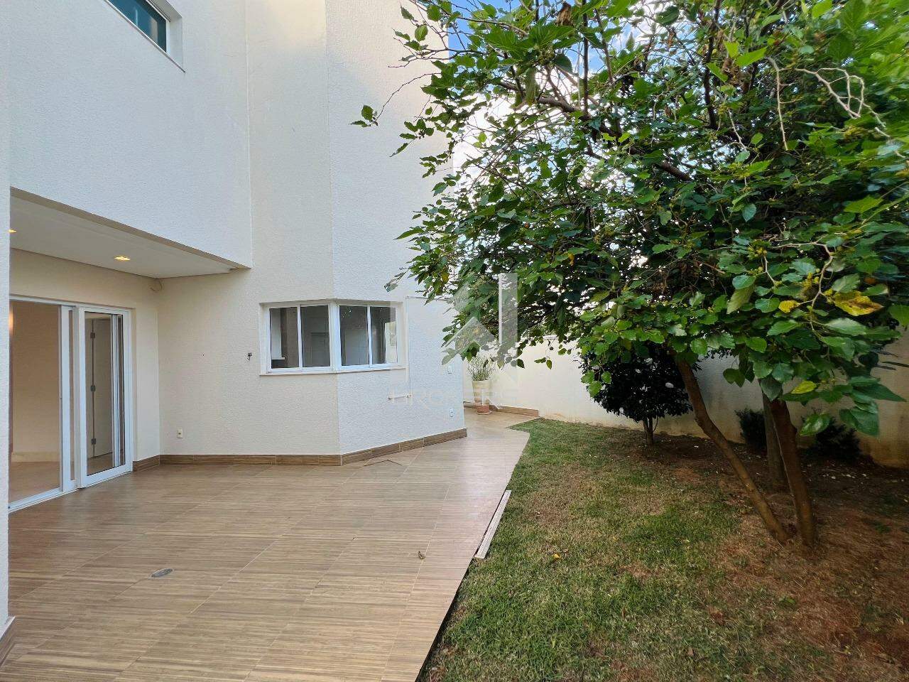 Casa em Condomínio para aluguel no Observatório: 
