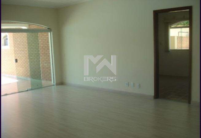 Casa em Condomínio à venda no Condomínio Marambaia: sala de estar