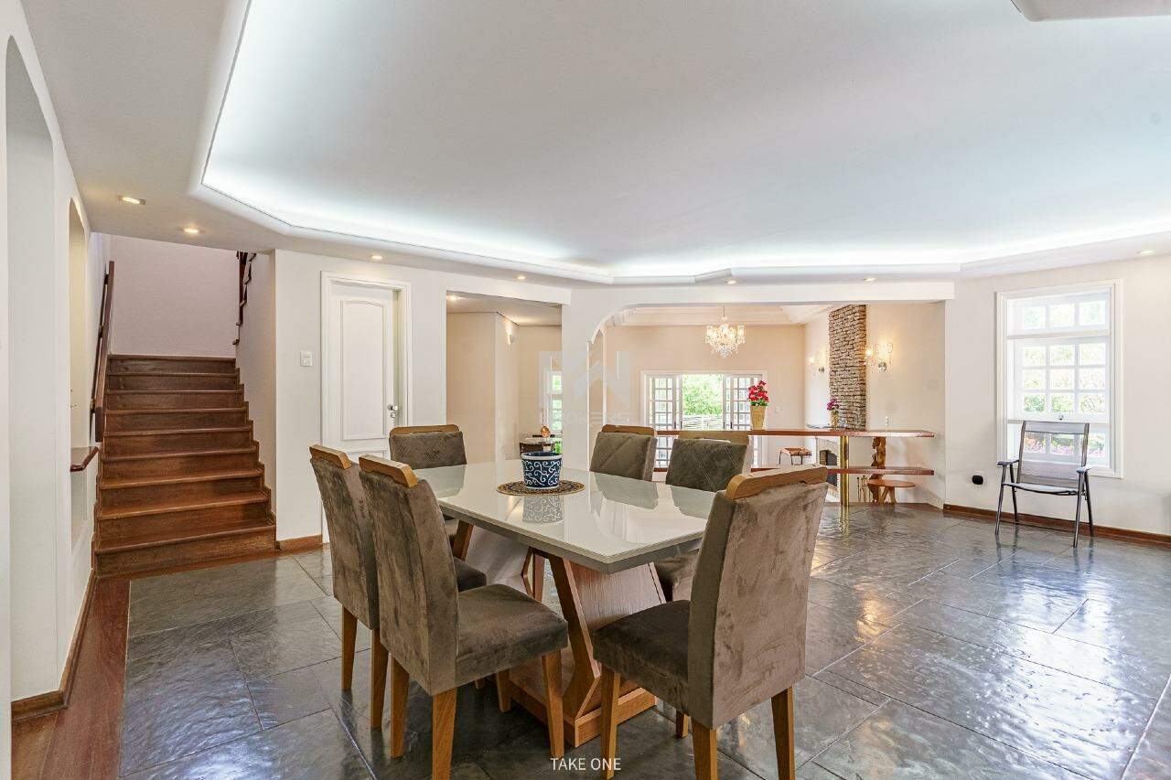 Casa em Condomínio à venda no Condomínio Marambaia: sala jantar