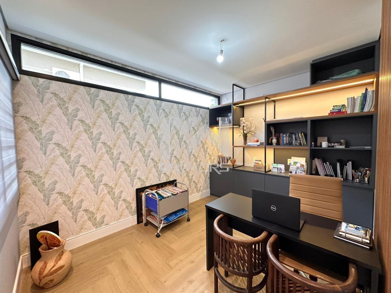 Casa em Condomínio à venda no Loteamento Alphaville Campinas: escritório