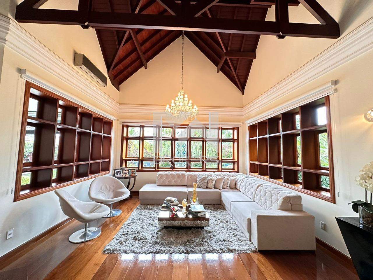 Casa em Condomínio à venda no Condomínio São Joaquim: sala de estar