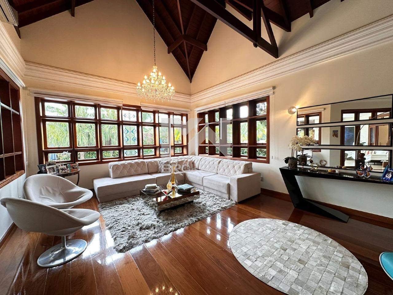 Casa em Condomínio à venda no Condomínio São Joaquim: sala de estar