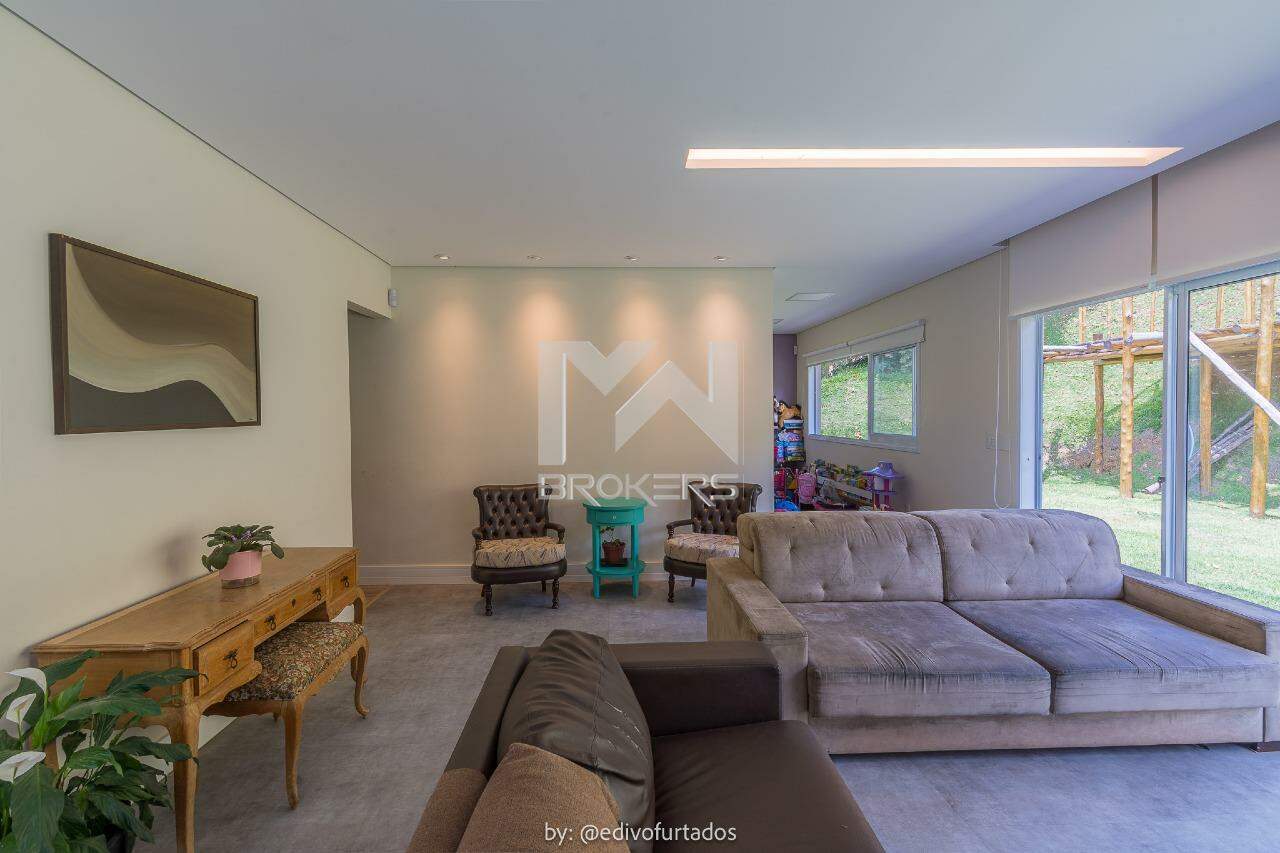 Casa em Condomínio à venda no Caixa D´água: sala de estar