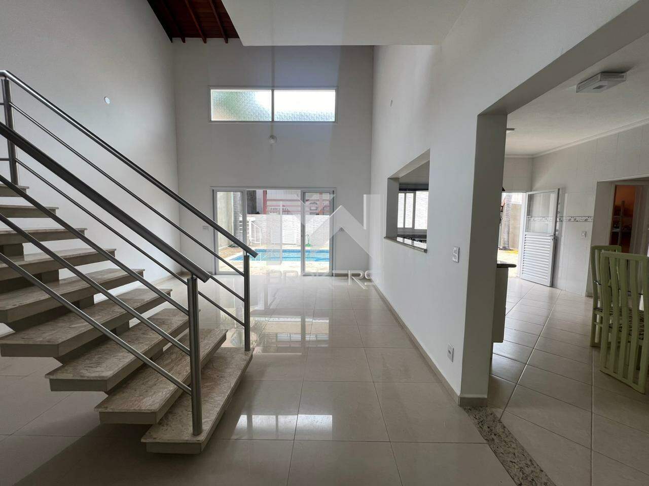 Casa em Condomínio à venda no Condominio Villaggio Capriccio: sala de refeições