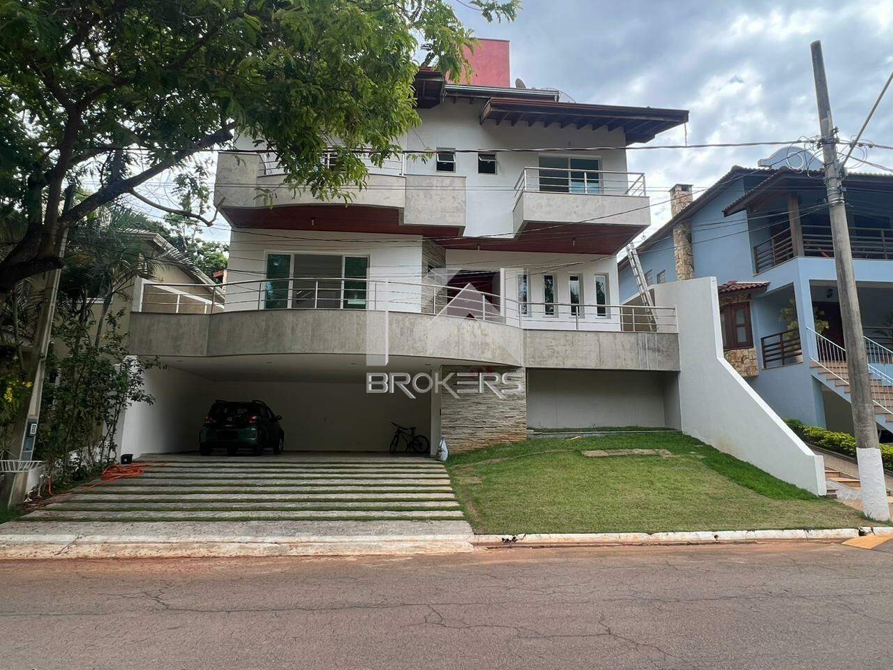 Casa em Condomínio à venda no Condominio Villaggio Capriccio: fachada