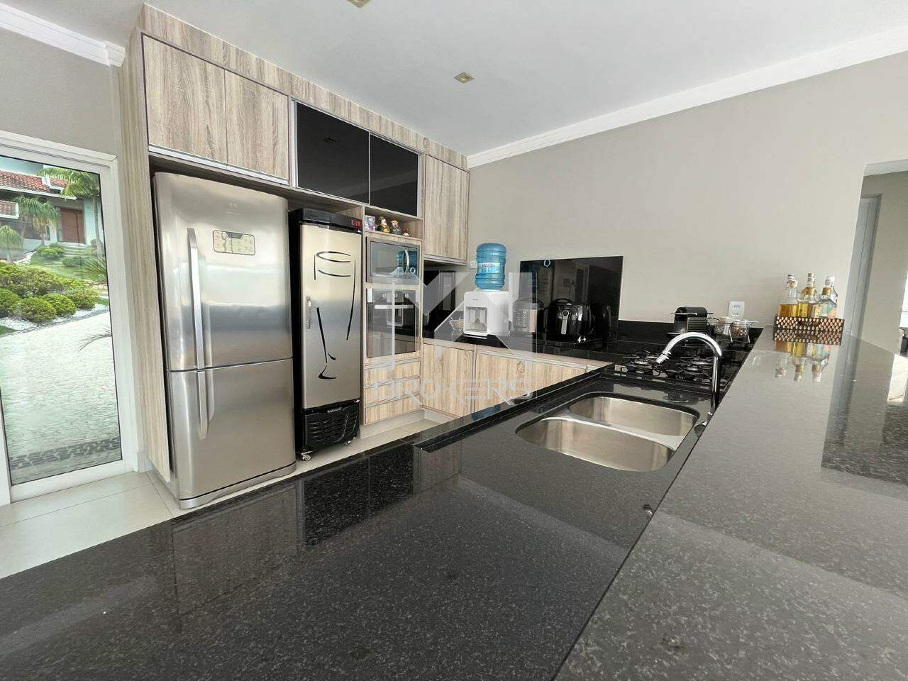 Casa em Condomínio à venda no Condominio Villaggio Capriccio: varanda gourmet