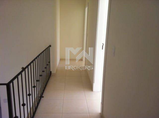 Casa em Condomínio à venda no Loteamento Recanto dos Paturis: acesso à área íntima