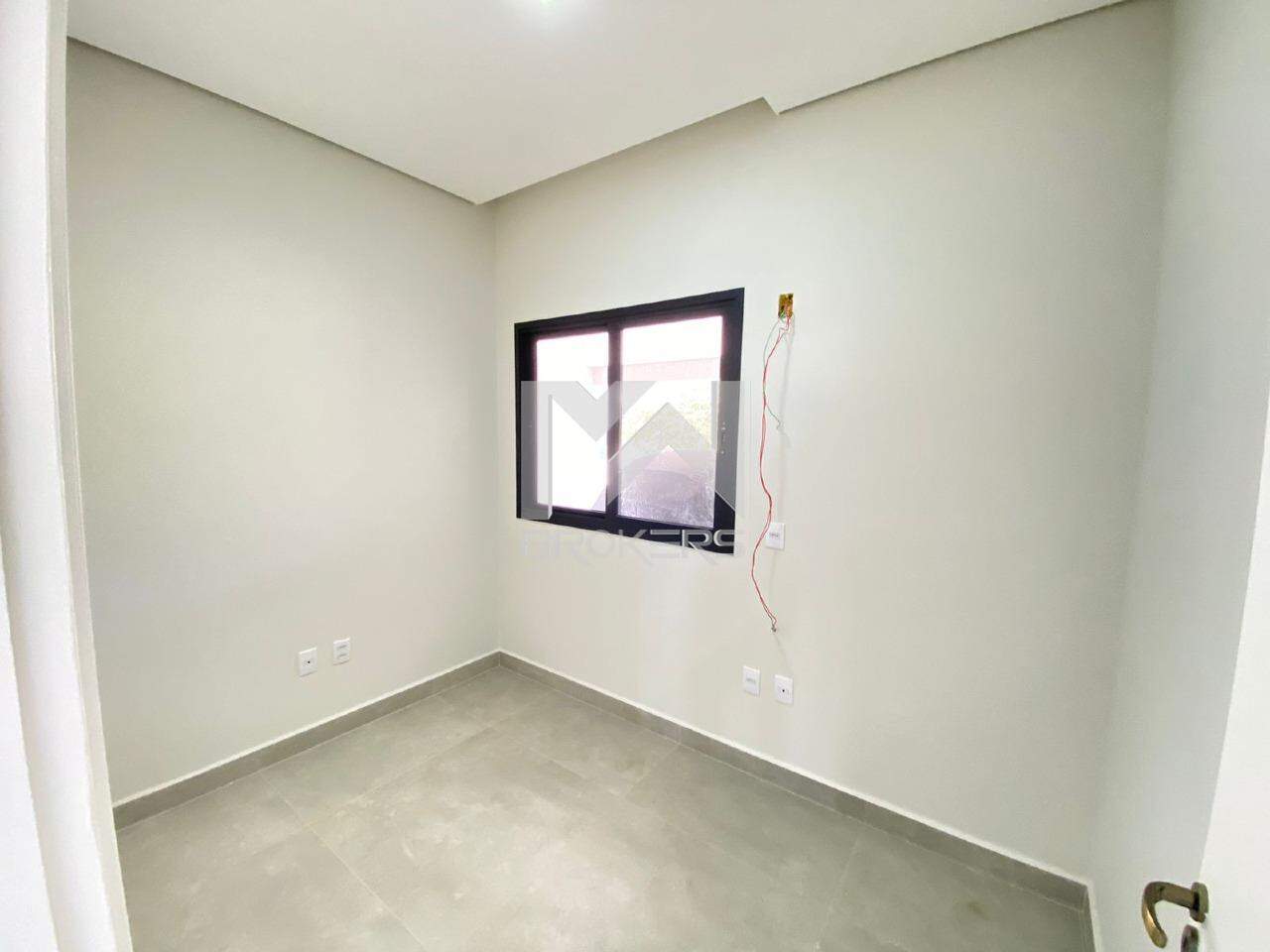 Casa em Condomínio à venda no Condomínio Santa Isabel: escritório