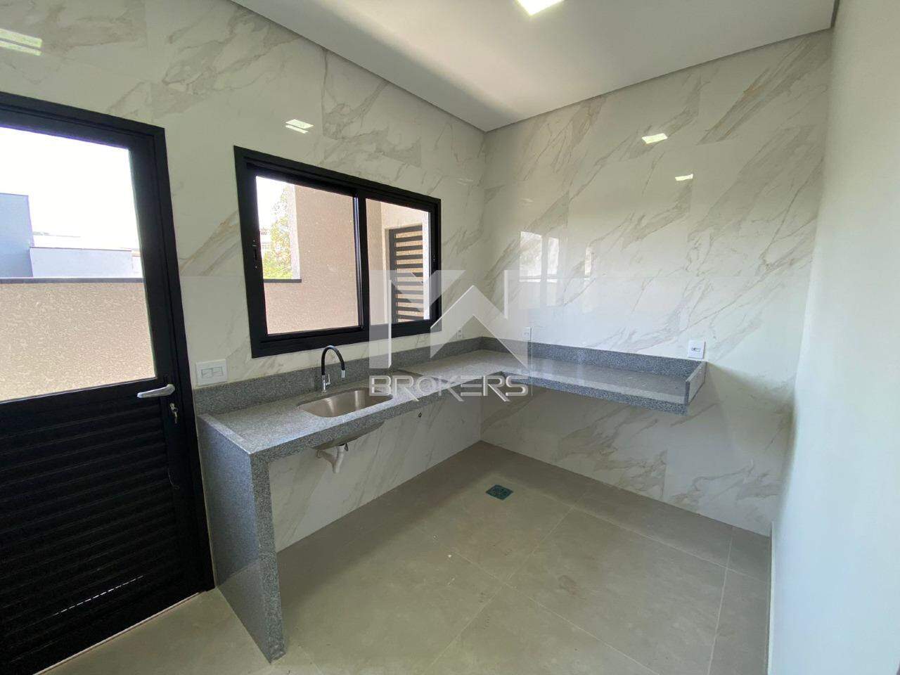 Casa em Condomínio à venda no Condomínio Santa Isabel: área de serviço 