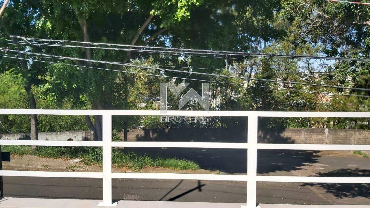 Casa à venda no Jardim Celani: vista frontal