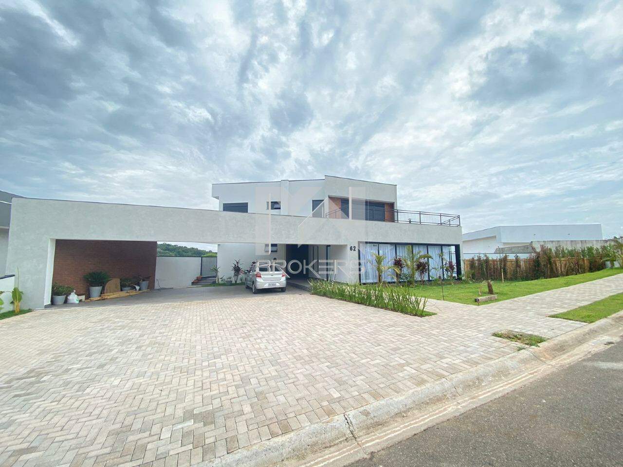 Casa em Condomínio à venda no Condomínio Santa Isabel: fachada