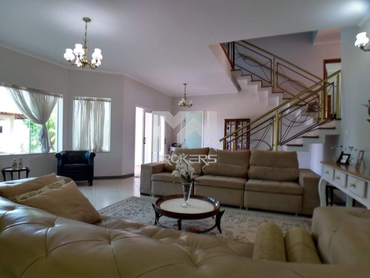 Casa em Condomínio à venda no Santa Cândida: salas