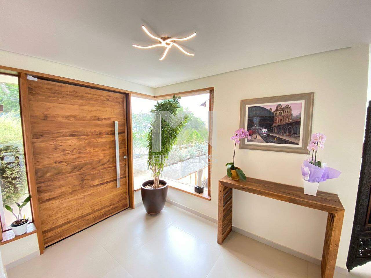 Casa em Condomínio à venda no Caixa D´água: hall de entrada