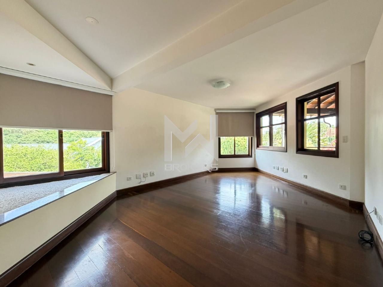 Casa à venda no Condomínio Marambaia: salas