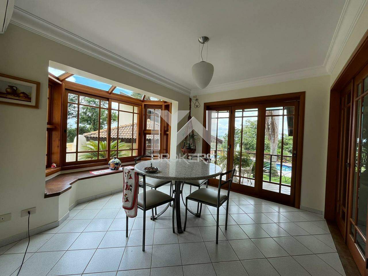 Casa em Condomínio à venda no Condomínio São Joaquim: sala de almoço