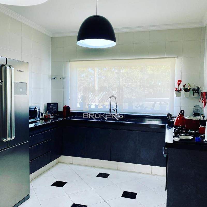 Casa em Condomínio para aluguel no Condomínio Jardim Europa: cozinha