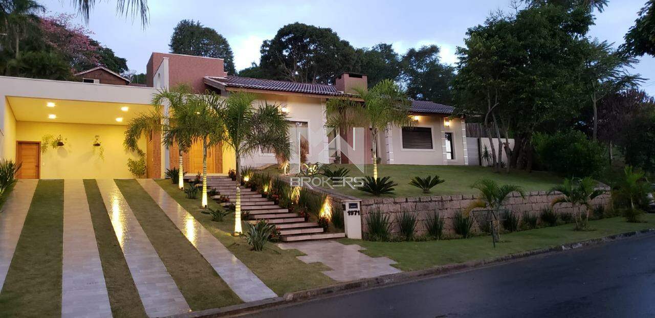 Casa em Condomínio à venda no Condomínio Marambaia: fachada