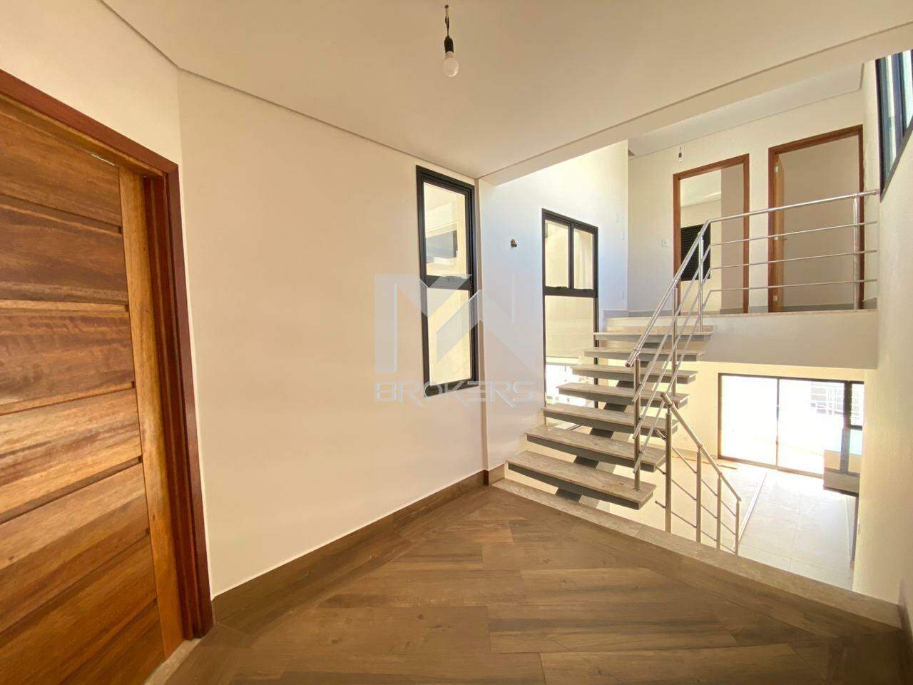 Casa em Condomínio à venda no Condomínio Santa Isabel: hall