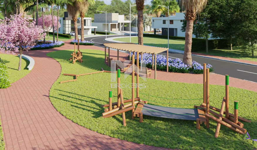 Terreno à venda no Ipiranga: playground