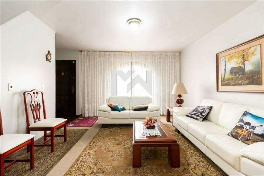 Casa à venda no Vila São José: sala de estar