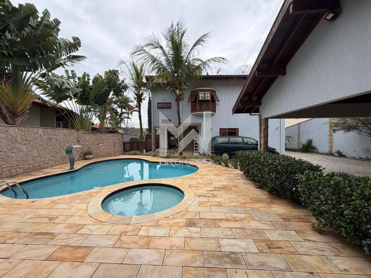 Casa em Condomínio à venda no Condomínio Vista Alegre: piscina