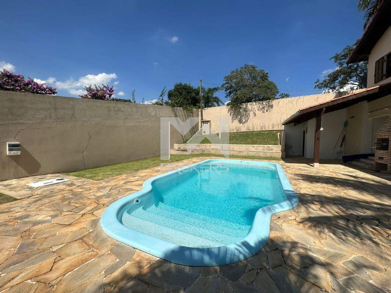 Casa em Condomínio à venda no Santa Cândida: piscina