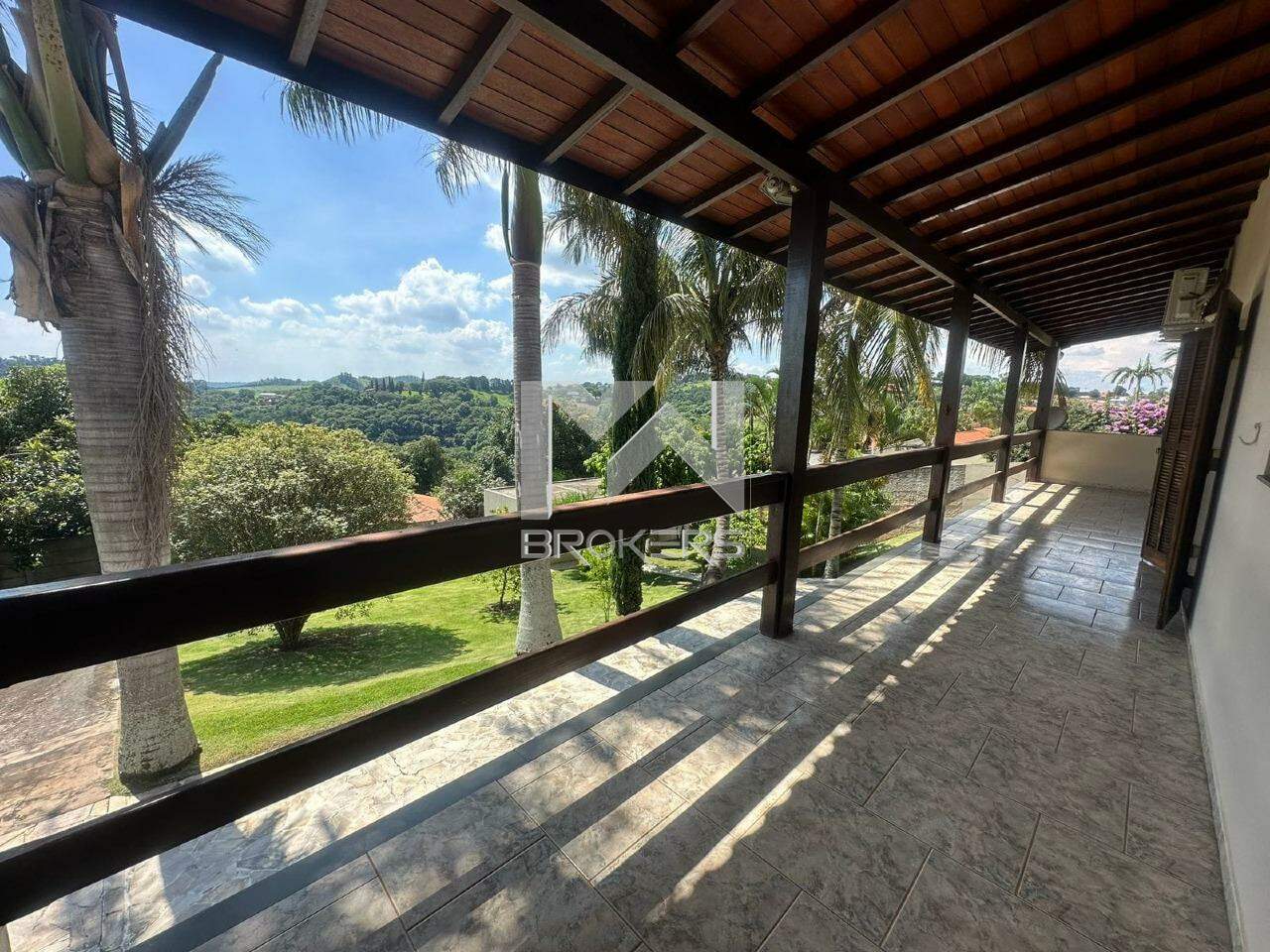 Casa em Condomínio à venda no Santa Cândida: varanda