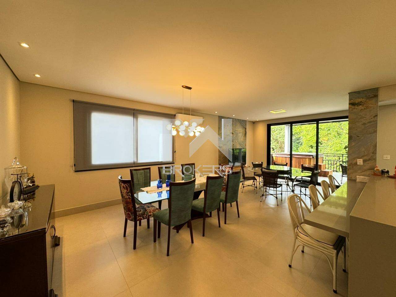 Casa em Condomínio à venda no Bosque: salas